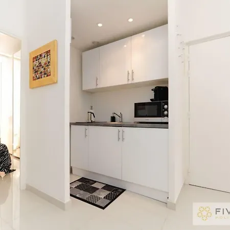 דירה Mini Bijou - Five Stars House ניס