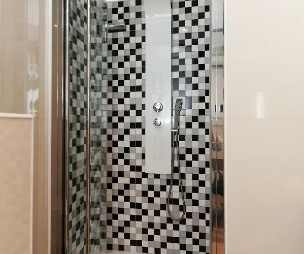 Mini Bijou - Five Stars House * Nice